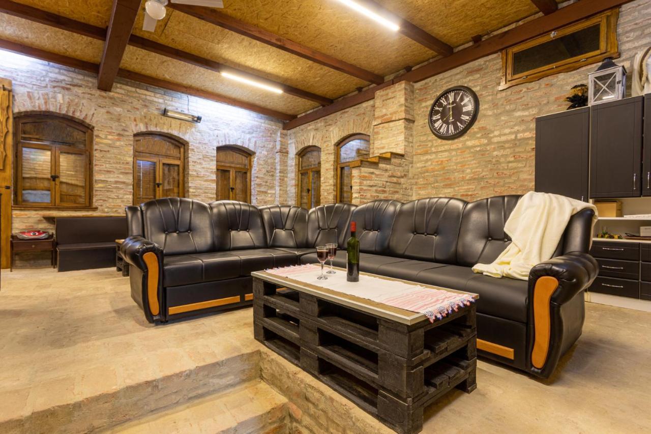Hotel Kuca Za Odmor Baranjski Dvori Zmajevac Zewnętrze zdjęcie